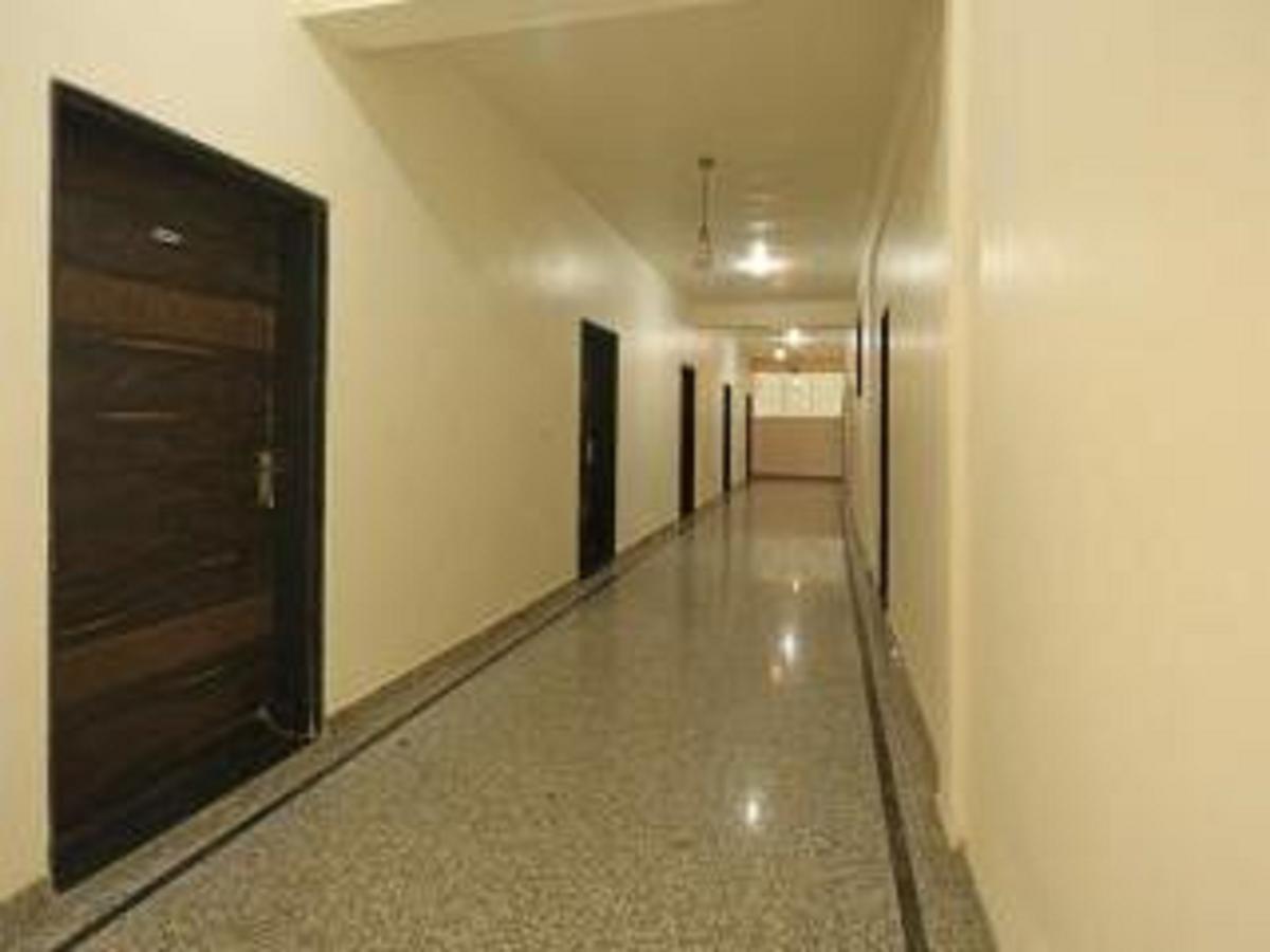 Anamsa Residency Hotel Vrindavan Bagian luar foto